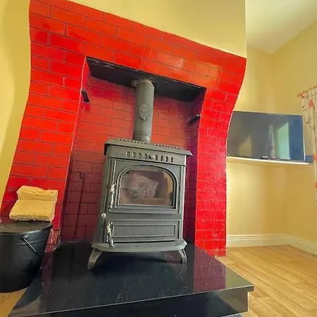 Scenic Oceanfront Retreat- Buliban