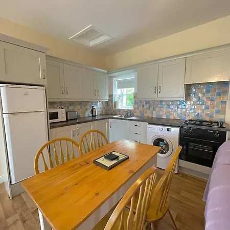 Scenic Oceanfront Retreat- Buliban *