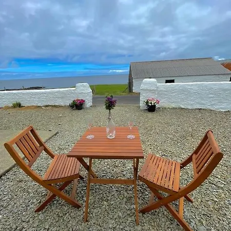 Scenic Oceanfront Retreat- Buliban