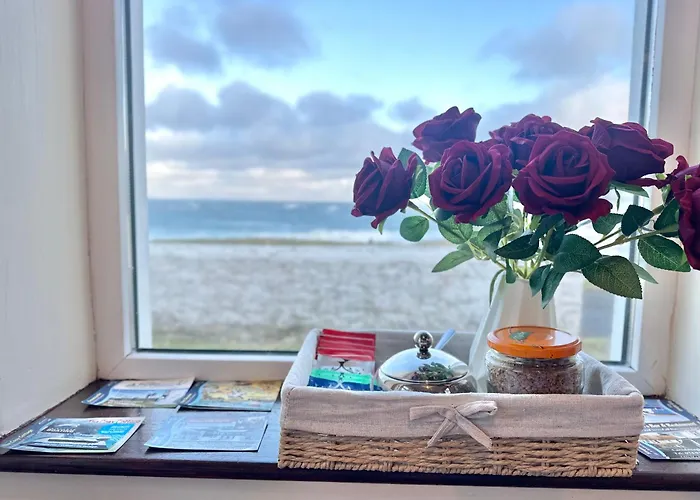 Scenic Oceanfront Retreat- Buliban *