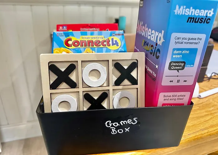 Scenic Oceanfront Retreat- Buliban Ballyhillin